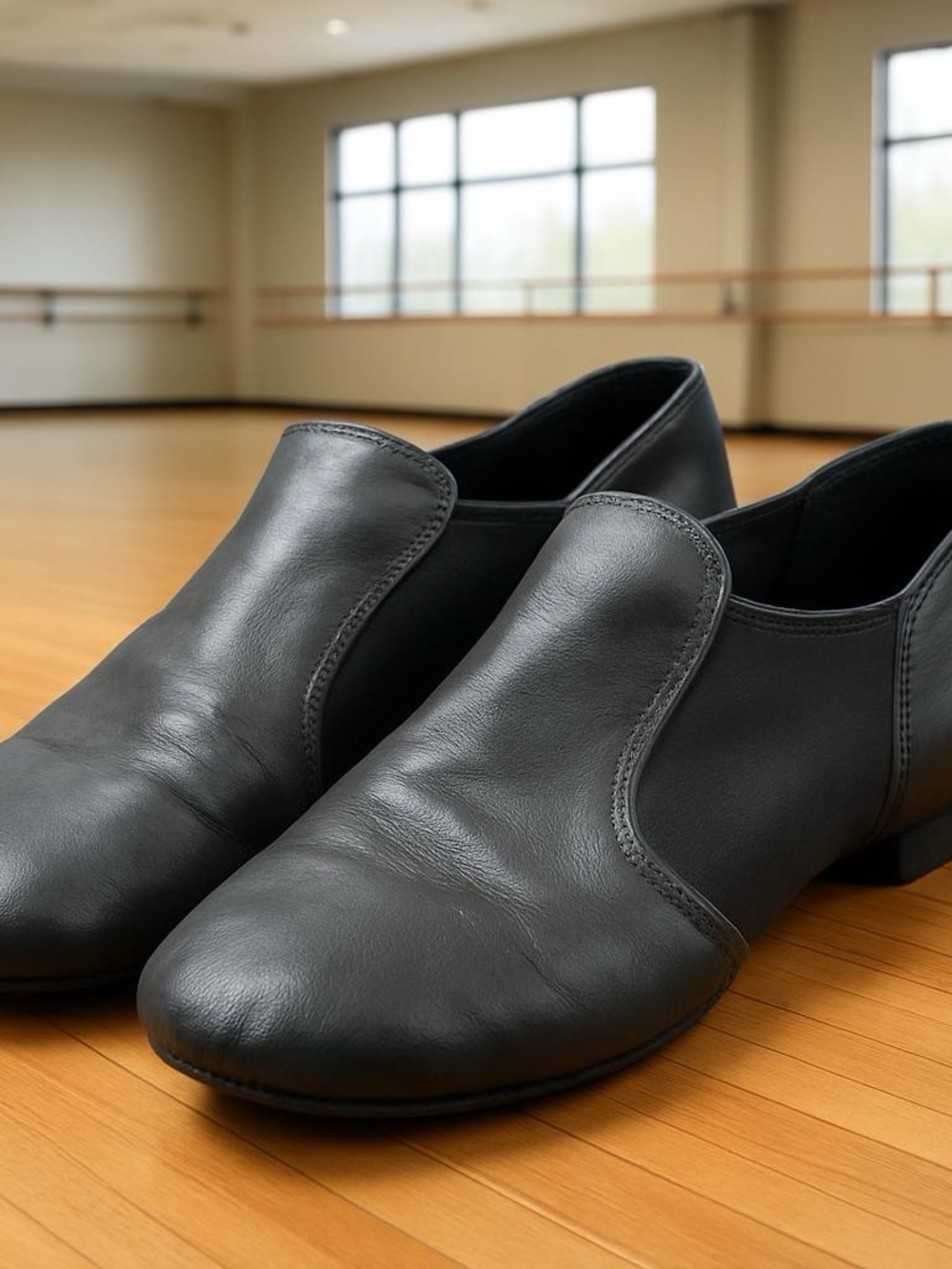 Capezio Black Leather Split Sole Jazz Shoe